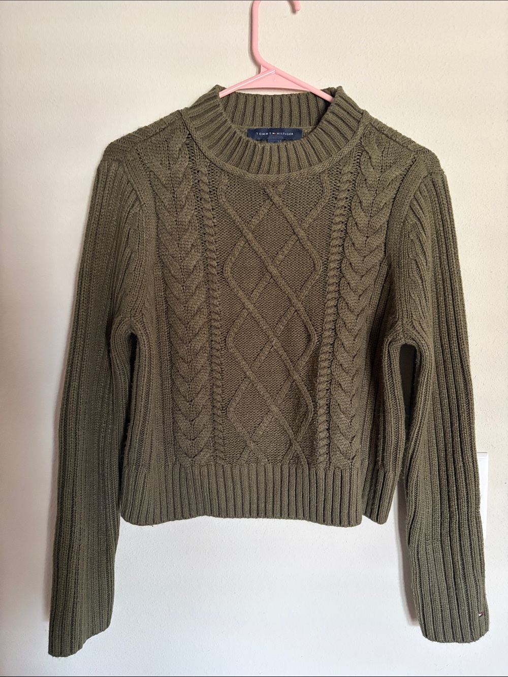 Tommy Hilfiger Cable Knit Sweater - Size Medium